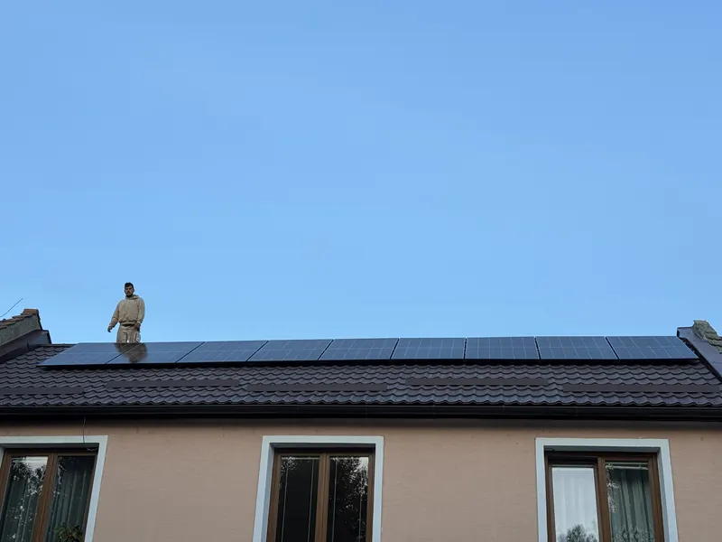 FVE Topolany — hotová instalace